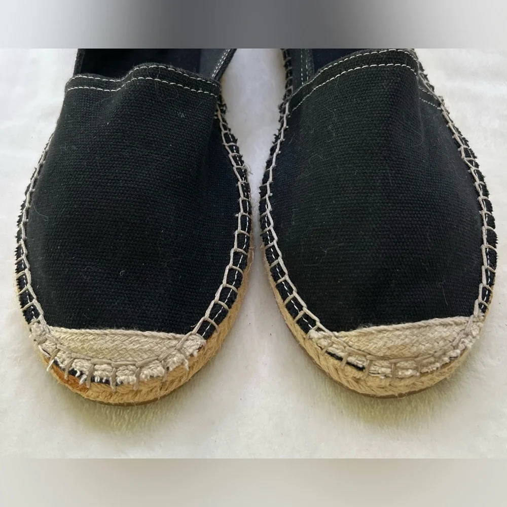Urban Outfitters Espadrilles Black Size 9 Flats Shoes Slip Ons EUC Women’s